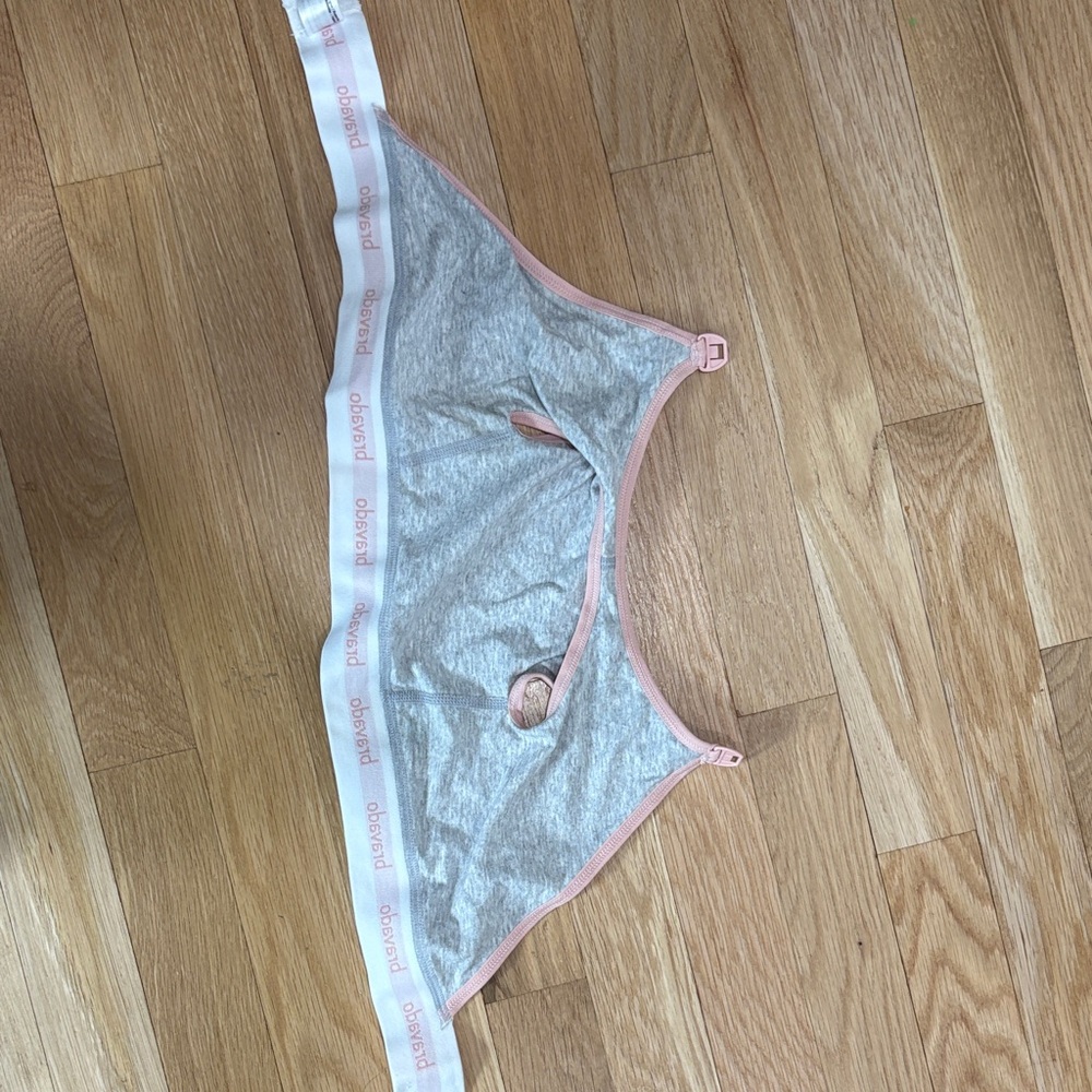 Gray & Pink Bravado Clip and Pump™ Hands-Free Nursing Bra size medium